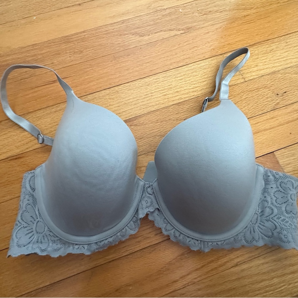 Aerie  Gray Lace Trim Bra 36C